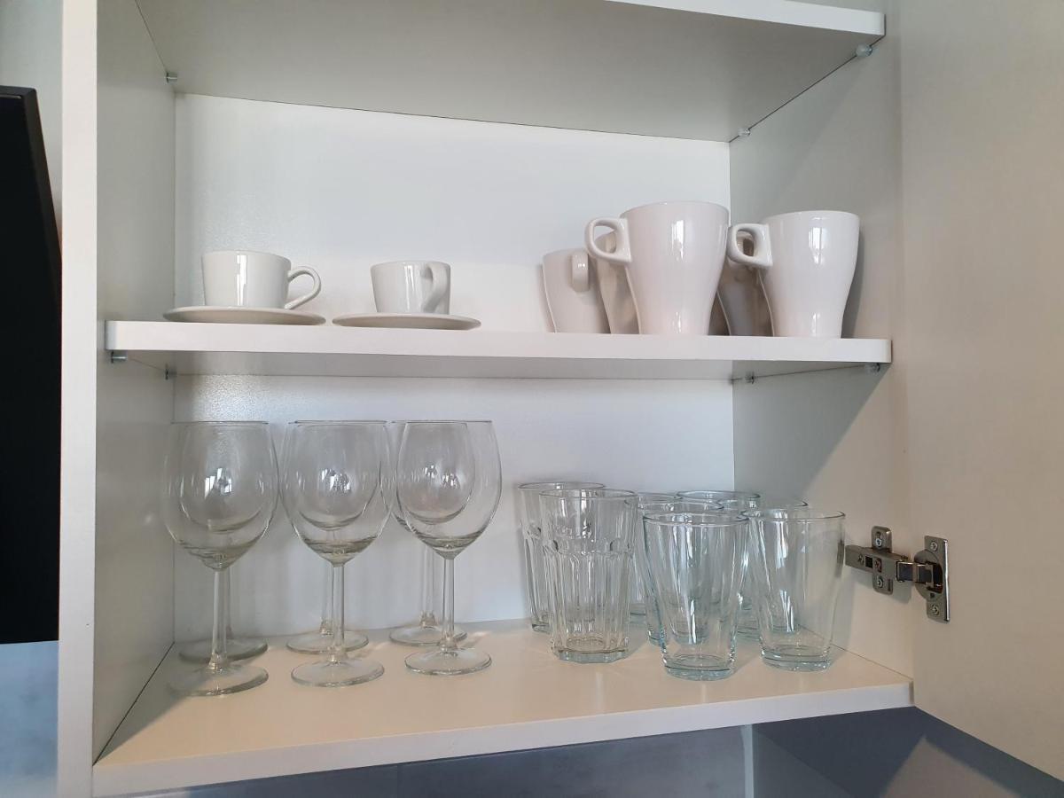 Apartament Wsrod 1000Cy Swiatel - Z Parkingiem W Hali Garazowej- Duzy Balkon Z Lezakami - Piekny Widok Noca Na Panorame Tysiaclecia Katowice Ngoại thất bức ảnh