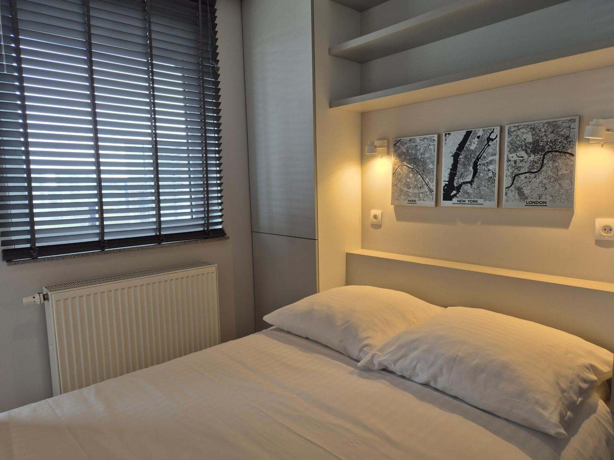 Apartament Wsrod 1000Cy Swiatel - Z Parkingiem W Hali Garazowej- Duzy Balkon Z Lezakami - Piekny Widok Noca Na Panorame Tysiaclecia Katowice Ngoại thất bức ảnh